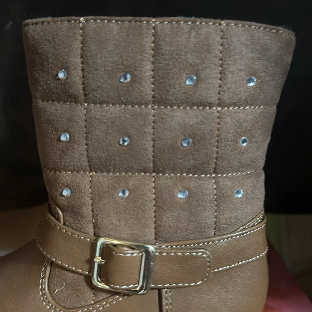 RACHEL SHOES CAMILLA BOOTS: COGNAC: NEW IN BOX: SIZE 9